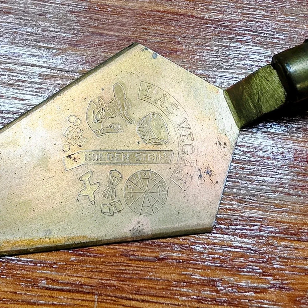 Vintage Las Vegas Golden Strip Brass Pie Server Cake Lifter Wood Handle 10 Inch